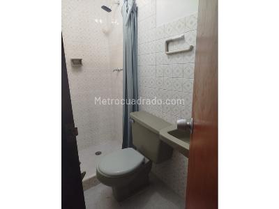 Apartamento de 3 alcobas en venta en Laureles, Medellín, 137 m² · foto 20 de 20