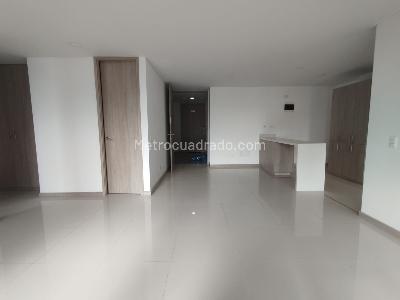 Apartamento de 2 alcobas en arriendo en El Chingui, Envigado, 74 m² · foto 6 de 13