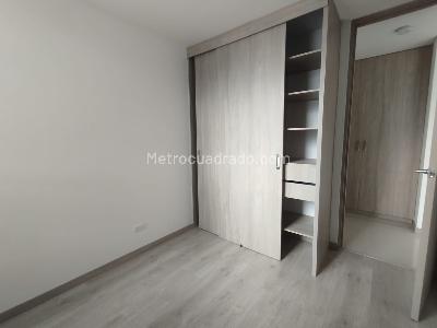 Apartamento de 2 alcobas en arriendo en El Chingui, Envigado, 74 m² · foto 8 de 13