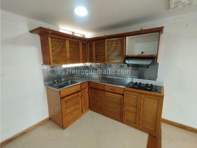 Casa de 5 alcobas en venta en Serramonte, Bello, 41 m² · foto 6 de 20