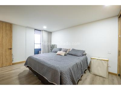 Apartamento de 3 alcobas en venta en El Poblado, Medellín, 92 m² · foto 10 de 20