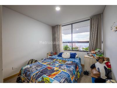 Apartamento de 3 alcobas en venta en El Poblado, Medellín, 92 m² · foto 12 de 20