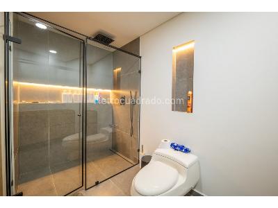 Apartamento de 3 alcobas en venta en El Poblado, Medellín, 92 m² · foto 14 de 20