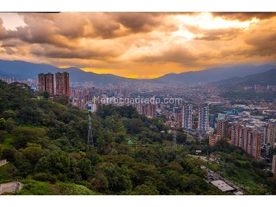 Apartamento de 3 alcobas en venta en El Poblado, Medellín, 92 m² · foto 19 de 20