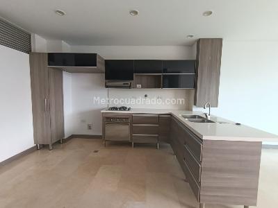 Apartamento de 3 alcobas en arriendo en Aves Maria, Sabaneta, 113 m² · foto 5 de 17