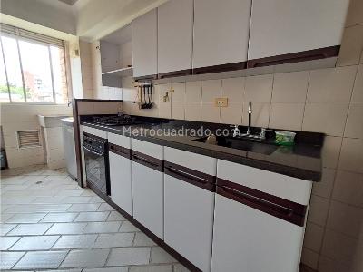 Apartaestudio en venta en Laureles, Medellín, 65 m² · foto 4 de 15