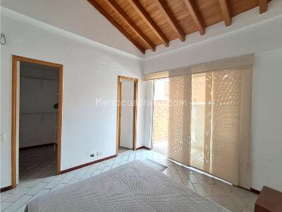 Apartaestudio en venta en Laureles, Medellín, 65 m² · foto 6 de 15