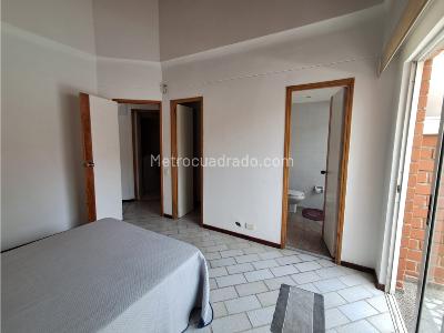 Apartaestudio en venta en Laureles, Medellín, 65 m² · foto 7 de 15