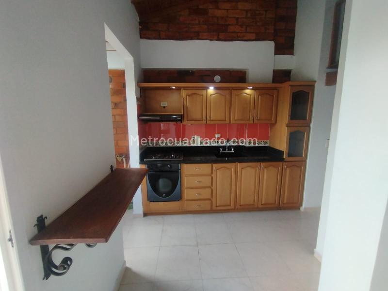 2BR Apartment for Rent in Los Alcazares, Sabaneta