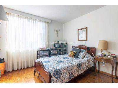 Apartamento en venta en El Poblado, Medellín · foto 9 de 10