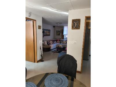 Apartamento de 4 alcobas en venta en El Dorado, Envigado, 94 m² · foto 2 de 20