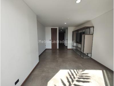 Apartaestudio en venta en El Poblado, Medellín, 48 m² · foto 4 de 18
