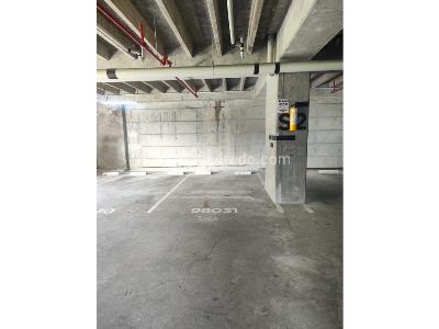 Apartaestudio en venta en El Poblado, Medellín, 48 m² · foto 16 de 18