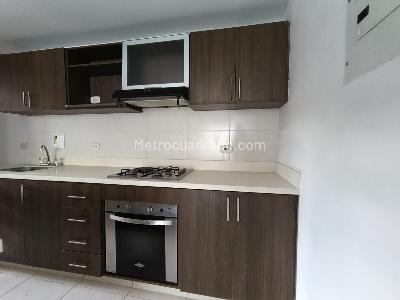 Apartamento de 3 alcobas en arriendo en Loma San Jose Sabaneta, Sabaneta, 90 m² · foto 8 de 20