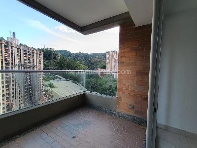 Apartamento de 3 alcobas en arriendo en Loma San Jose Sabaneta, Sabaneta, 90 m² · foto 10 de 20