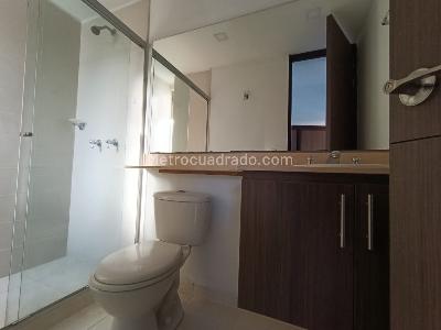 Apartamento de 3 alcobas en arriendo en Loma San Jose Sabaneta, Sabaneta, 90 m² · foto 17 de 20