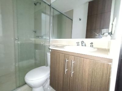 Apartamento de 3 alcobas en arriendo en Loma San Jose Sabaneta, Sabaneta, 90 m² · foto 18 de 20