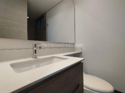 Apartamento de 2 alcobas en arriendo en Los Balsos, Medellín, 87 m² · foto 14 de 20