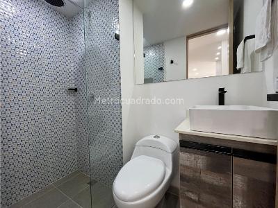 Apartamento en venta en Prados De Sabaneta, Sabaneta · foto 9 de 18