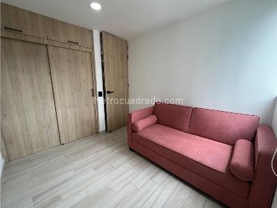 Apartamento en venta en Prados De Sabaneta, Sabaneta · foto 13 de 18