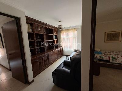 Apartamento en venta en Pontevedra, Envigado · foto 8 de 20