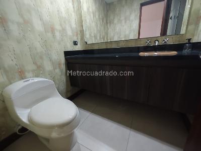 Apartamento de 3 alcobas en arriendo en La Florida El Poblado, Medellín, 176 m² · foto 20 de 20