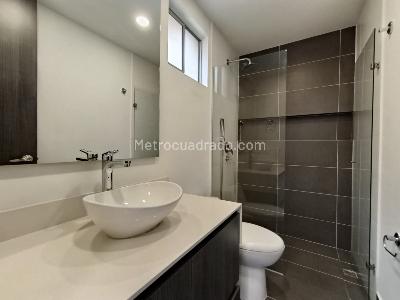 Apartamento de 3 alcobas en arriendo en Ciudad Del Rio, Medellín, 125 m² · foto 3 de 20