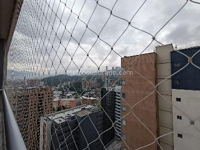 Apartamento de 3 alcobas en arriendo en Ciudad Del Rio, Medellín, 125 m² · foto 12 de 20
