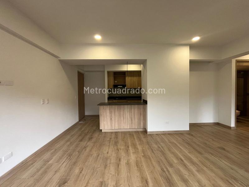 2BR Apartment in El Retiro (68 m²)
