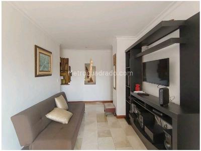 Apartamento de 3 alcobas en venta en Las Acacias, Medellín, 133 m² · foto 4 de 16