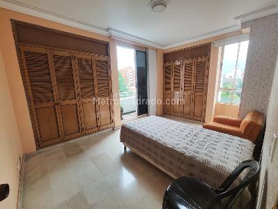 Apartamento de 3 alcobas en arriendo en El Nogal Los Almendros, Medellín, 103 m² · foto 12 de 20