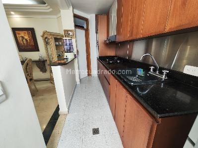 Apartamento de 3 alcobas en arriendo en El Nogal Los Almendros, Medellín, 103 m² · foto 20 de 20