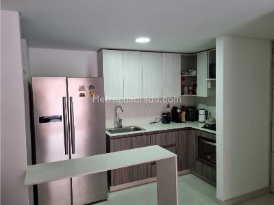 Apartamento de 3 alcobas en venta en El Chingui, Envigado, 74 m² · foto 6 de 8