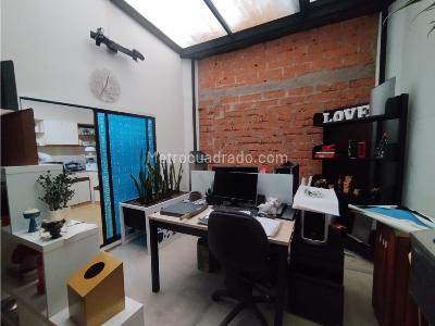 Casa en venta en La Magnolia, Envigado · foto 6 de 14