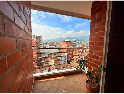 Apartamento de 3 alcobas en arriendo en Laureles Medellin, Medellín, 110 m² · foto 3 de 20