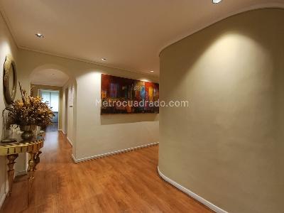 Apartamento de 3 alcobas en arriendo en La Florida El Poblado, Medellín, 240 m² · foto 9 de 20
