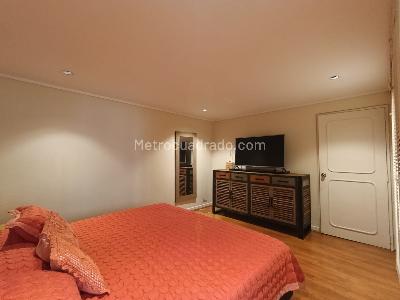 Apartamento de 3 alcobas en arriendo en La Florida El Poblado, Medellín, 240 m² · foto 10 de 20