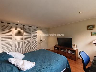 Apartamento de 3 alcobas en arriendo en La Florida El Poblado, Medellín, 240 m² · foto 12 de 20