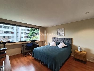 Apartamento de 3 alcobas en arriendo en La Florida El Poblado, Medellín, 240 m² · foto 13 de 20