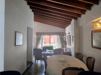 Apartamento en venta en El Nogal, Medellín · foto 5 de 20
