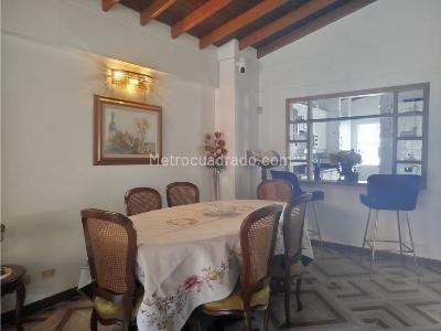 Apartamento en venta en El Nogal, Medellín · foto 6 de 20