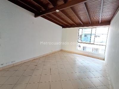 Apartamento de 3 alcobas en arriendo en Conquistadores, Medellín, 145 m² · foto 5 de 20