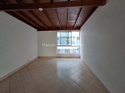 Apartamento de 3 alcobas en arriendo en Conquistadores, Medellín, 145 m² · foto 6 de 20