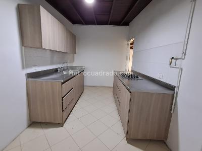 Apartamento de 3 alcobas en arriendo en Conquistadores, Medellín, 145 m² · foto 13 de 20