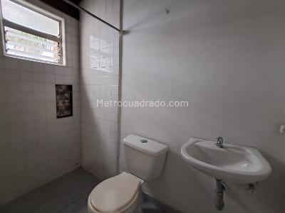 Apartamento de 3 alcobas en arriendo en Conquistadores, Medellín, 145 m² · foto 14 de 20