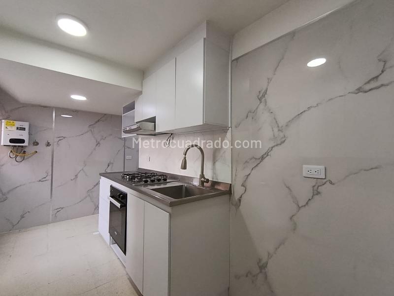 3BR Apartment in Provenza (83 m²) - 3