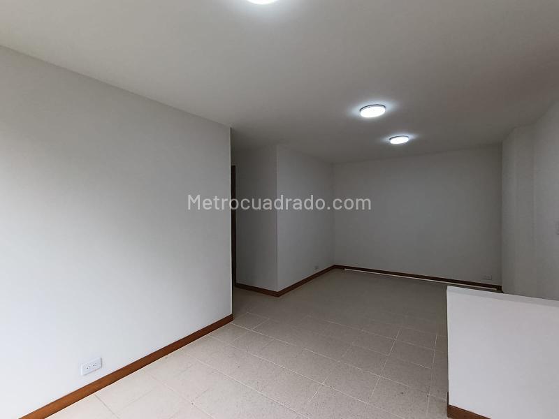 3BR Apartment in Provenza (83 m²) - 4
