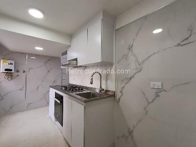 Apartamento de 3 alcobas en arriendo en Provenza, Medellín, 83 m² · foto 3 de 14