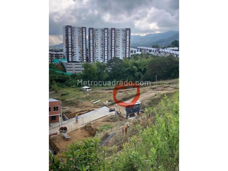 Lote en Venta, La Pradera, Dosquebradas - Vista 2