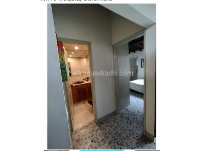 Casa de 4 alcobas en venta en Belen, Medellín, 247 m² · foto 10 de 16